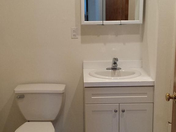 4th image of 2XX S 16th St #1202