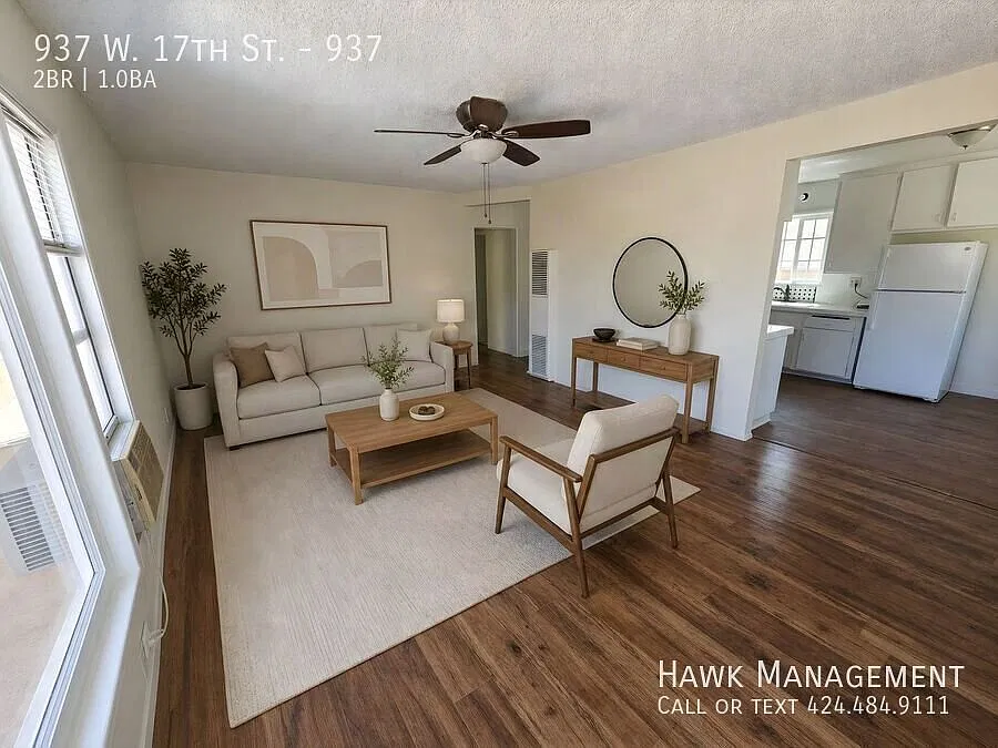 Charming 2-Bedroom Detached Home with Off-Street Parking — Photo 1