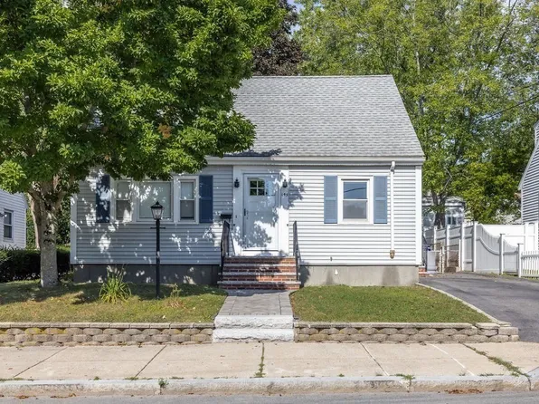 145 Sherrin St, Hyde Park, MA 02136