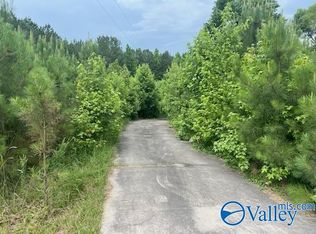 1321 John L Gap Rd, Boaz, AL 35956