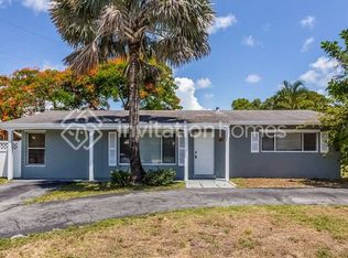 401 NW 8th Ct, Boynton Beach, FL 33426