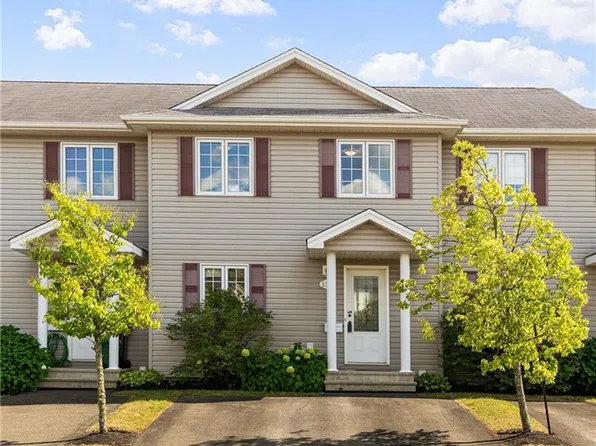 137 Damien St, Dieppe, NB E1A 0G2