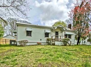 1029 Jackson St, Athens, TN 37303