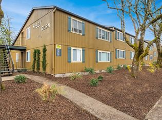 3710 SE 36th Pl #20, Portland, OR 97202