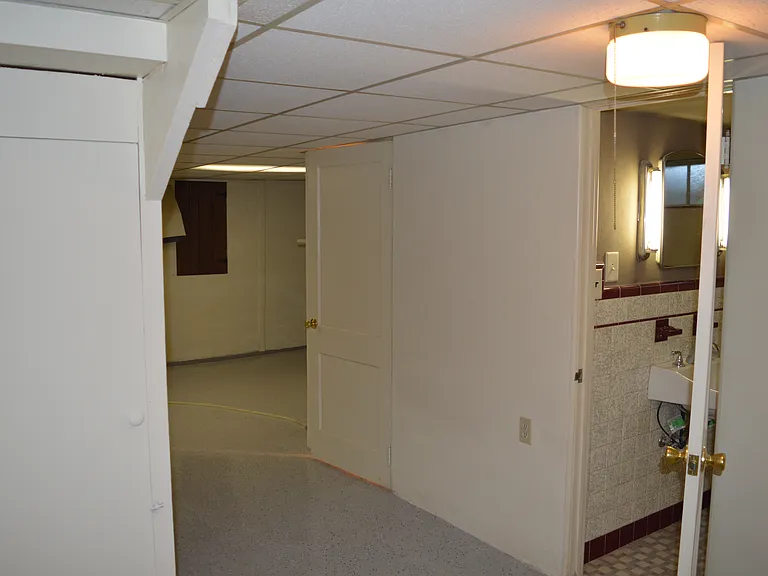 1200 Easton Rd — Photo 27