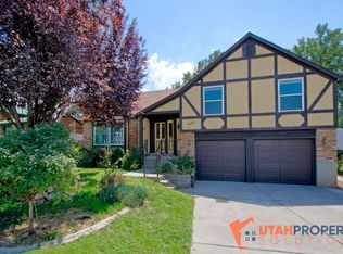 1048 E Pineridge Rd, Sandy, UT 84094