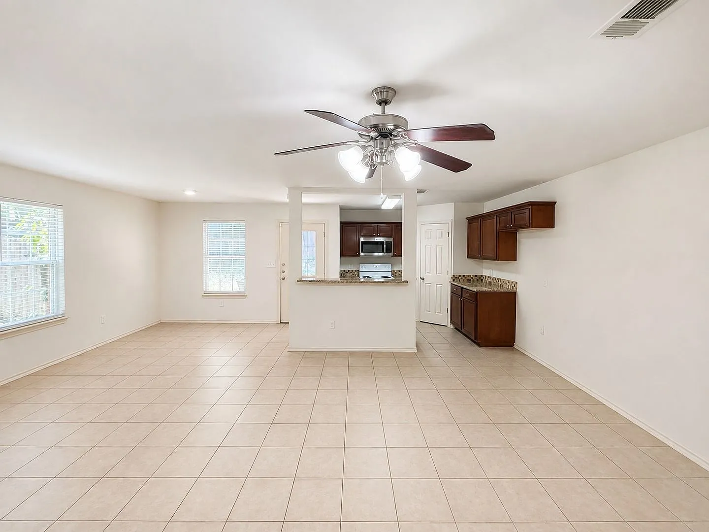 Two Story Duplex for rent in Princeton! — Photo 2