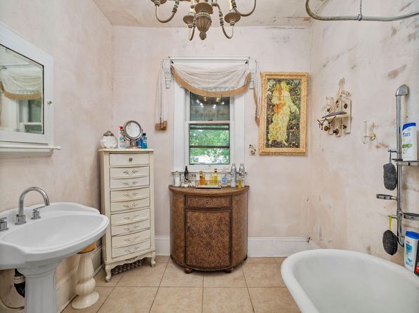 1224 Orange Ave NW, Roanoke, VA 24017