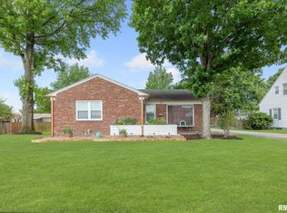 109 Panther Dr, Pinckneyville, IL 62274