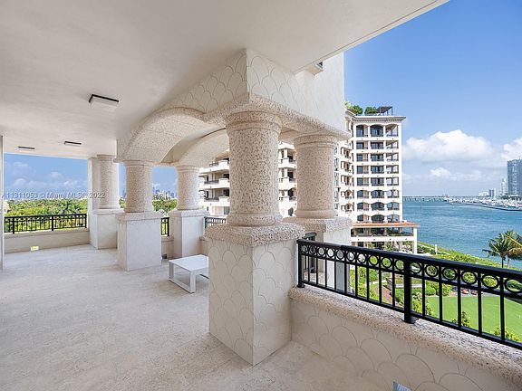 3rd image of 7051 Fisher Island Dr #7051