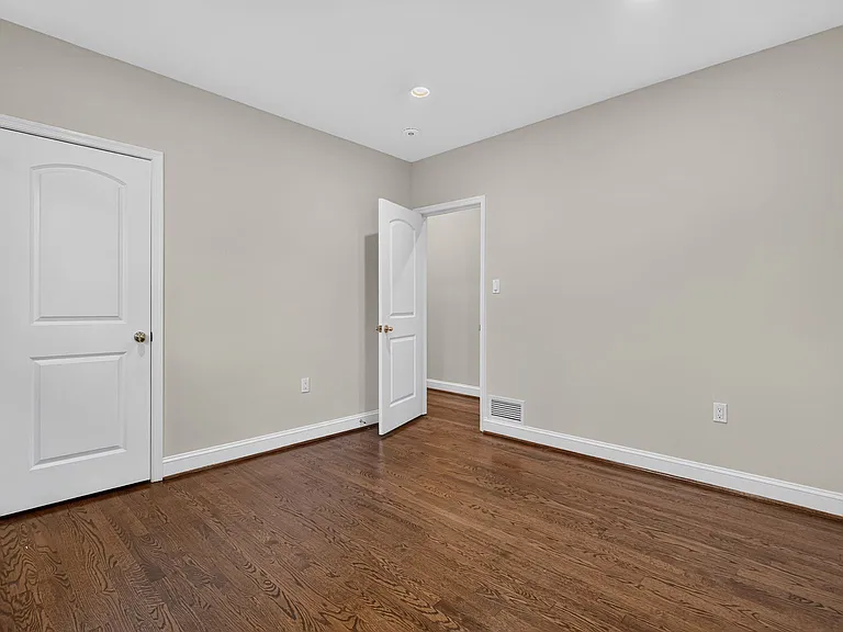 6216 Goodview St — Photo 26