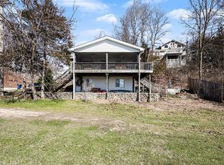 5884 Rays Dr, Onsted, MI 49265