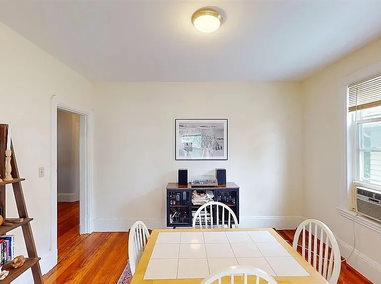 22 Boynton St #3 — Photo 4
