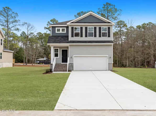 906 Lanyard Lane, New Bern, NC 28560