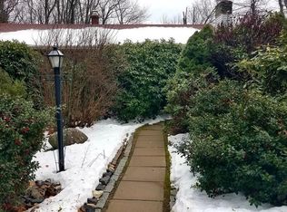 12 Ledyard Rd, Paxton, MA 01612