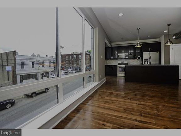 5th image of 946 N 2nd St #3