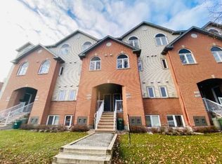 338 London Ter, Ottawa, ON K1K 2W3