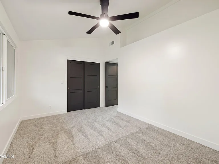 1216 W Rovey Ave — Photo 21