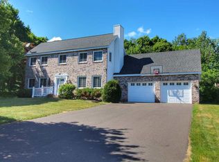 647 Jill St, Duluth, MN 55803