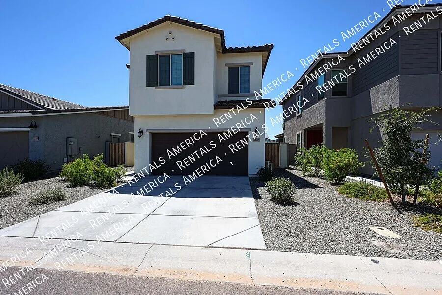 Move In Ready 4br In Eastmark — Photo 3