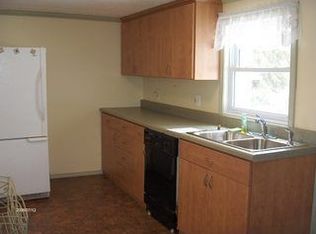 13812 Main St, Bath, MI 48808