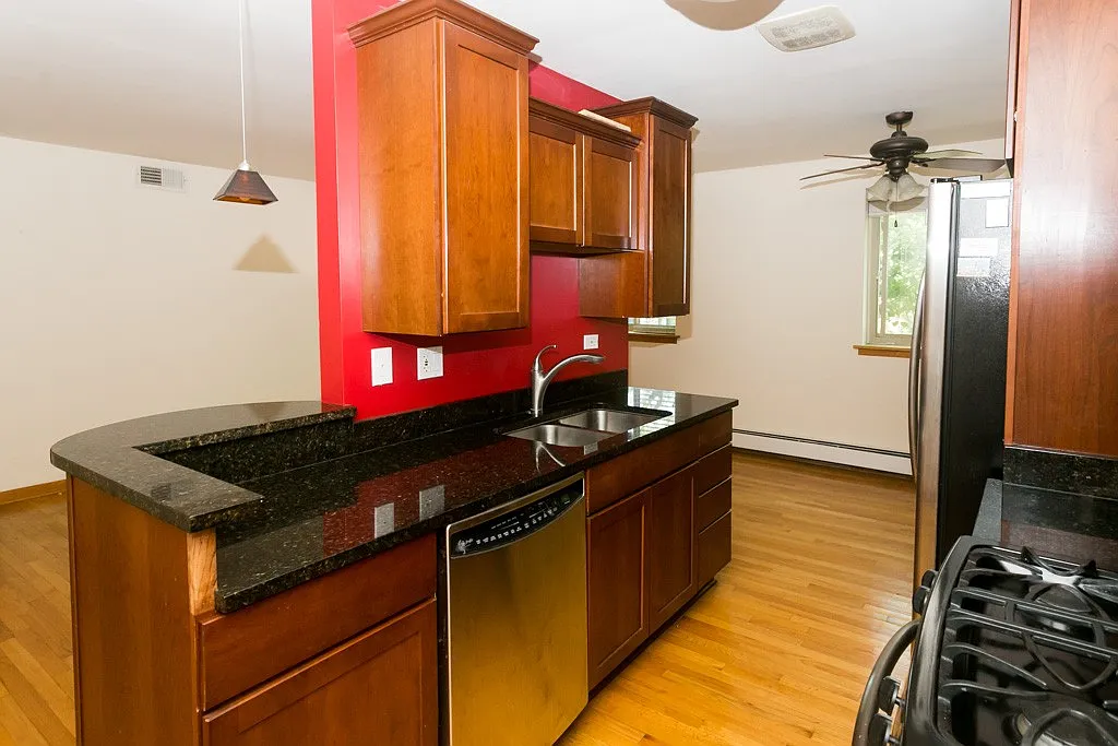 Building Photo - 2622 N Hampden Ct #402