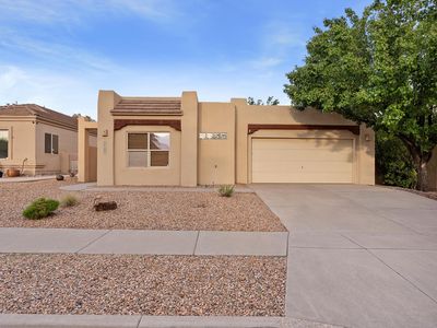 3912 Tundra Swan Ct NW, Albuquerque, NM, 87120