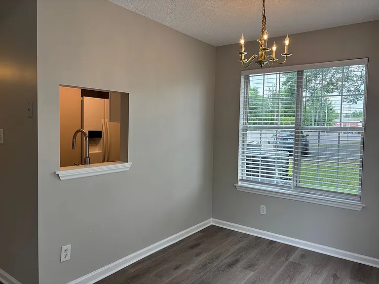 1000 Mount Holly Huntersville Rd #B — Photo 9