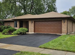 17612 Wright St, Lansing, IL 60438