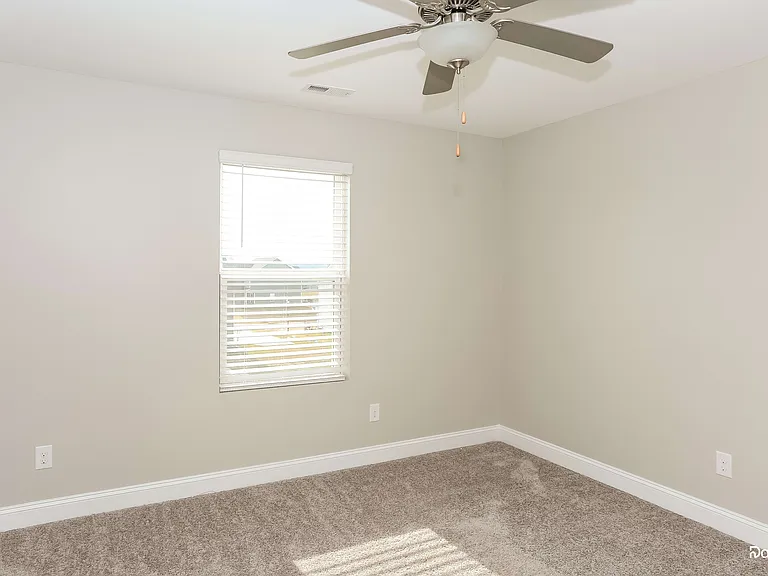 4310 Hornyak Dr — Photo 9