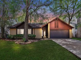 10 W Lance Leaf Rd, Spring, TX 77381