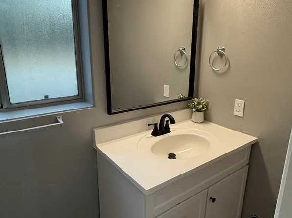 750 S Queens Guard Way, Boise, ID