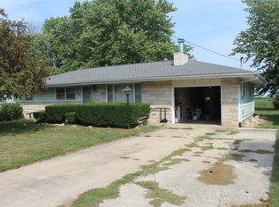 331 S Main St, Rankin, IL 60960
