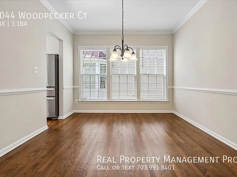 9044 Woodpecker Ct — Photo 6