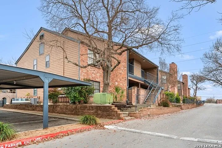 Building Photo - 4803 Hamilton Wolfe Rd #1-110