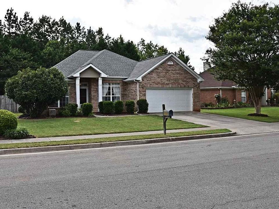 1st image of 315 Holly Springs Dr