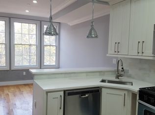 67 Grove St #6, Brooklyn, NY 11221