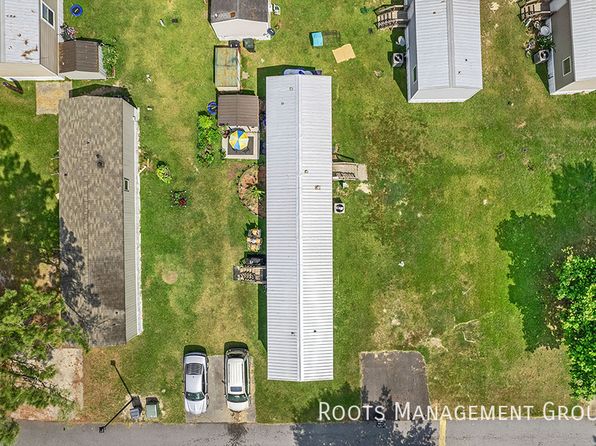 501 Carriage Lane Est #501, Streator, IL 61364