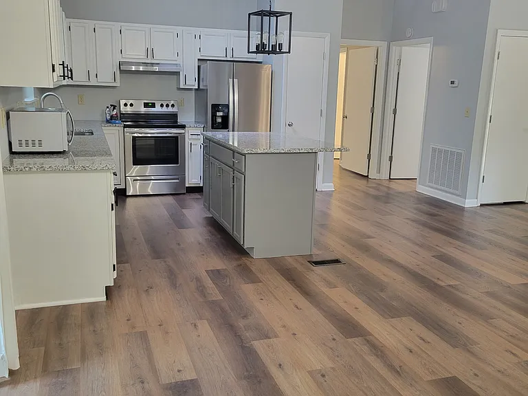 111 Devon Rd — Photo 11