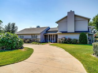 301 Edgehill Rd, Joshua, TX 76058