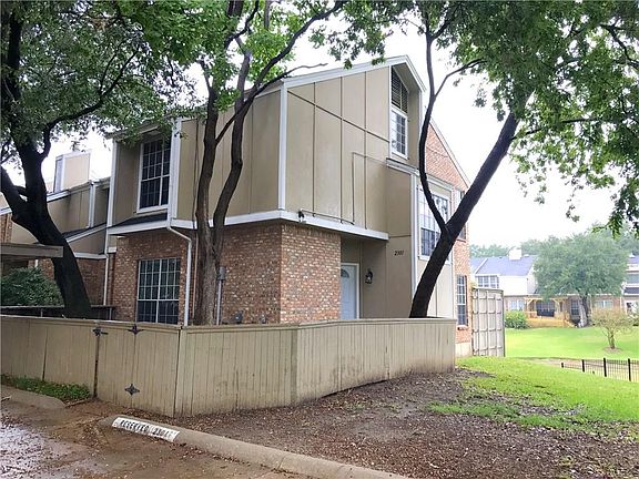 2nd image of 2301 Southlake Ct