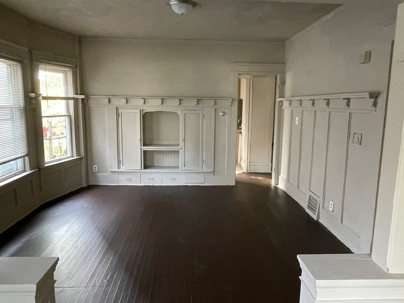 2 bed, $750 — Photo 2