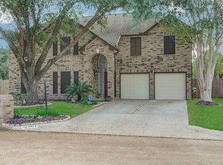 8614 Canyon Pine Dr, Spring, TX 77379