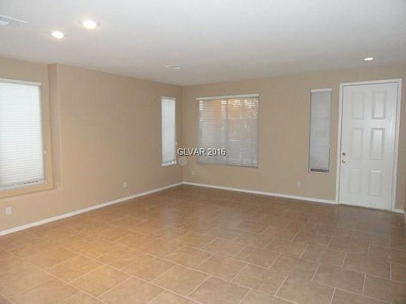 4th image of 2305 Bahama Point Ave