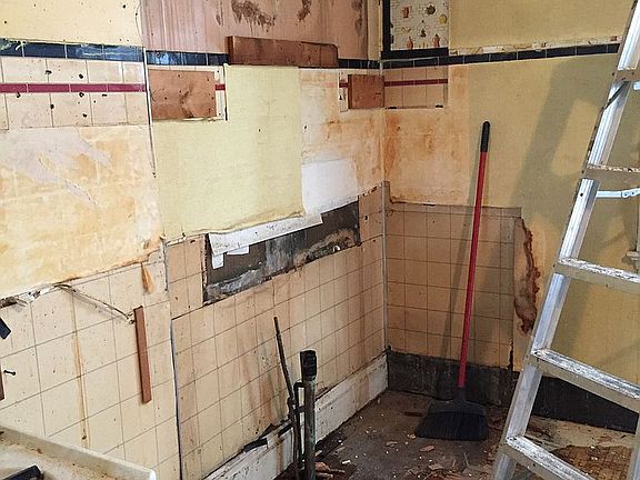 During Gutting