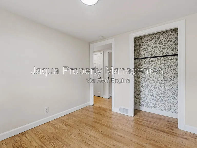 1209 Lakeview Dr — Photo 15
