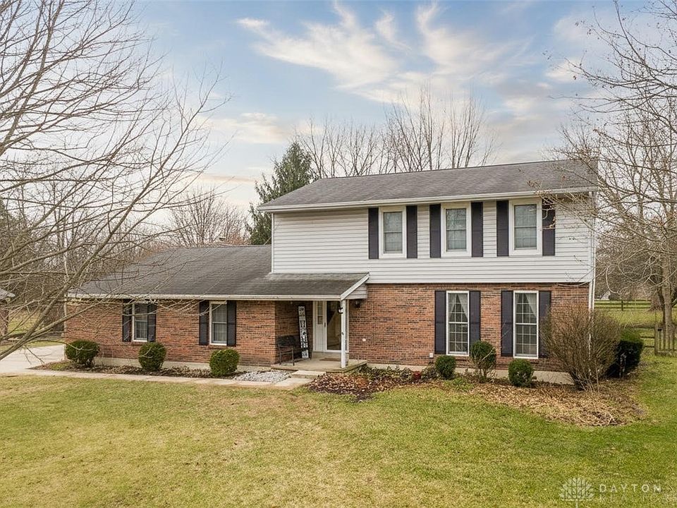 1st image of 2240 Seneca Dr