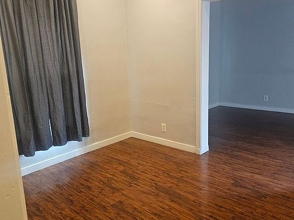 5th image of 7110 Somerset Blvd #1