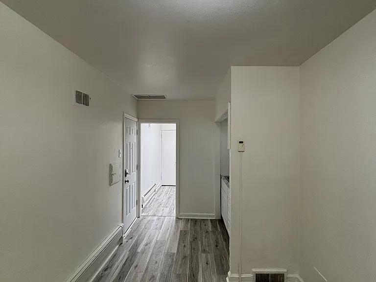 211-M C Ave #A — Photo 2