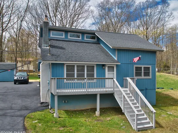 182 Heather Hill Rd, Dingmans Ferry, PA 18328